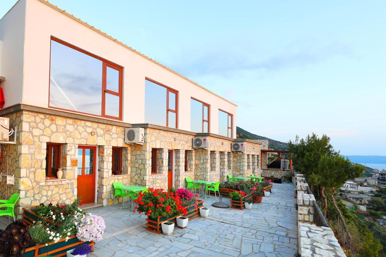 Vila Dena Vlorë Екстериор снимка