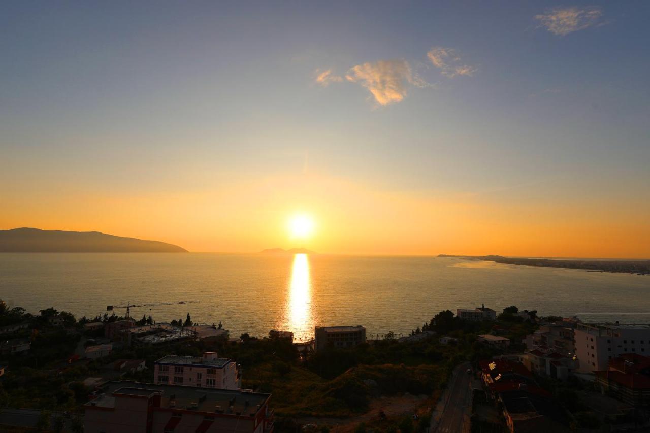 Vila Dena Vlorë Екстериор снимка