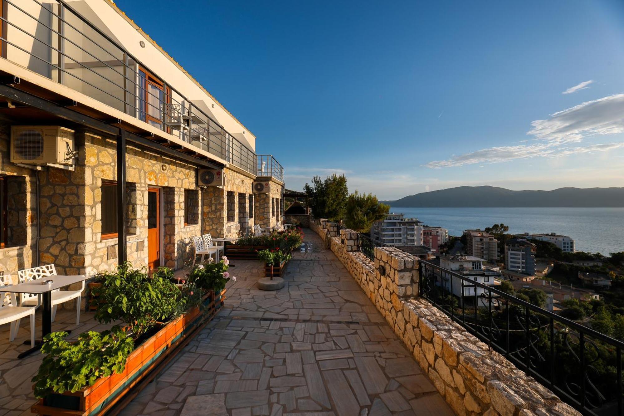 Vila Dena Vlorë Екстериор снимка