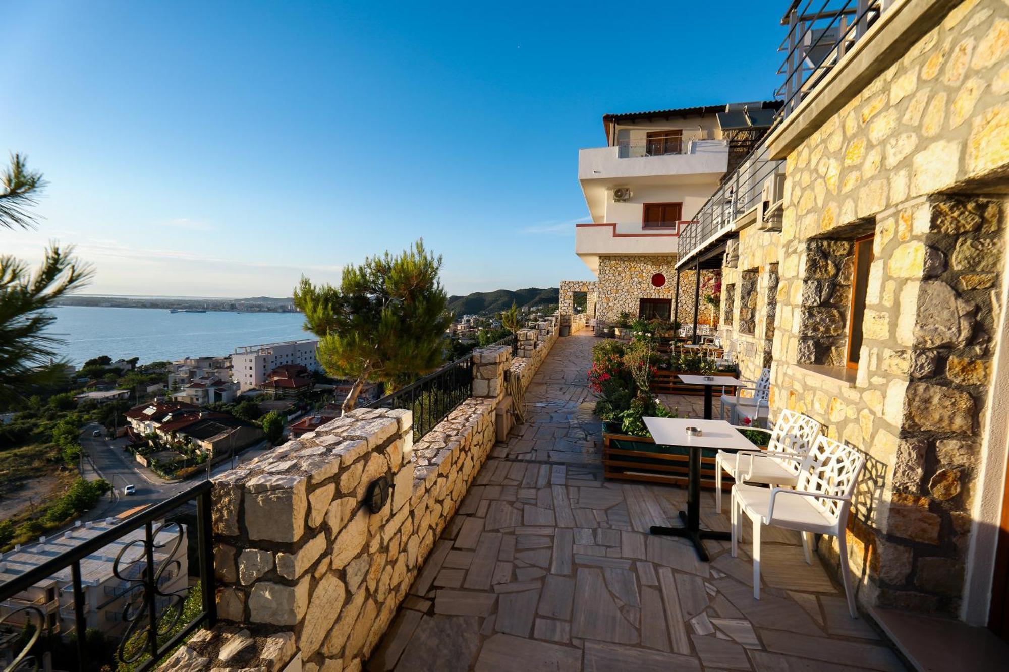 Vila Dena Vlorë Екстериор снимка