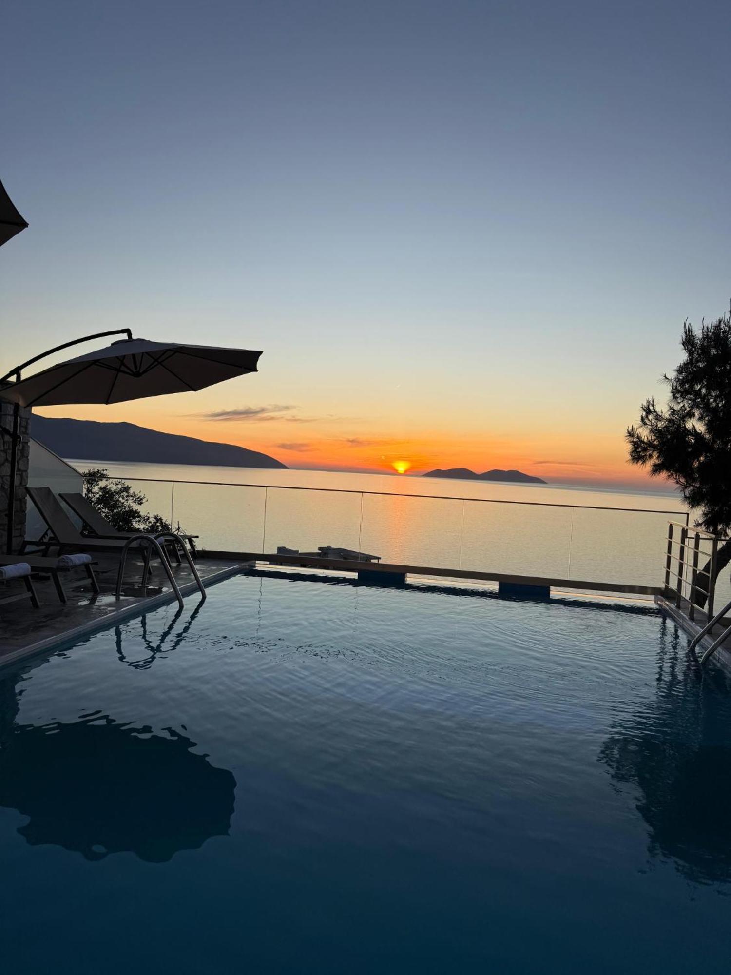 Vila Dena Vlorë Екстериор снимка